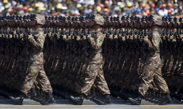 Китай организира на 1 октомври в Пекин гигантски военен парад