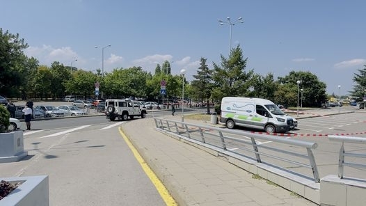 Спецакция на службите за сигурност тече на летище София