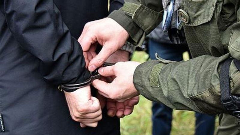 Трима души от берковското село Боровци са арестувани с дрога