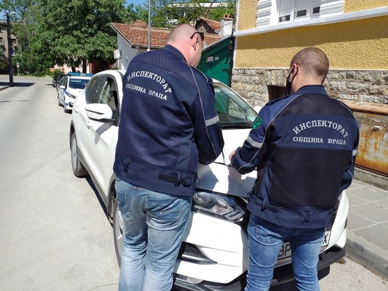 Съставиха два акта на дрифтъра който отнесе предпазните заграждения на