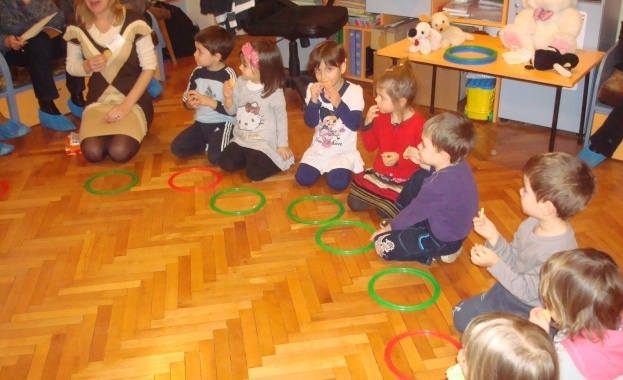 На протест днес в София отново излизат родители заради липсата