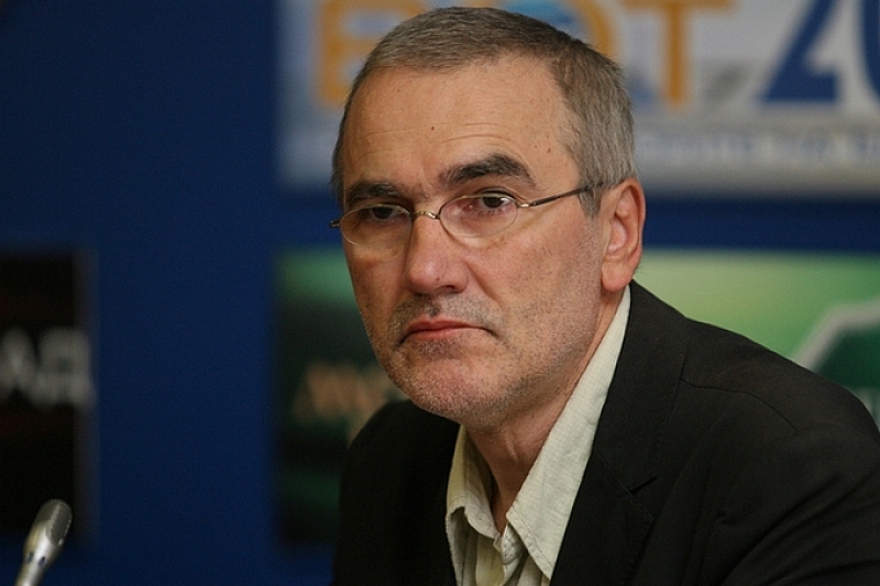 Оказва се че снимката с файл наименуван Баце нанка Bace nanka jpg