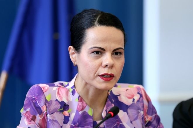 Здравният министър Катя Ивкова отговори на политическите атаки и посочи важни промени в сектора
