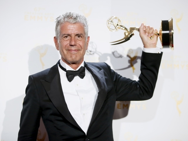 Талантливият водещ Антъни Бурдейн завладял зрителите на CNN по цял