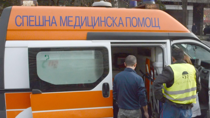 Пиян шофьор блъсна жена в Ихтиман и избяга съобщиха от