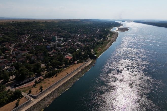Вижте с колко сантиметра се е повишило нивото на Дунав в Северозапада, най-съществен е ръстът при Лом
