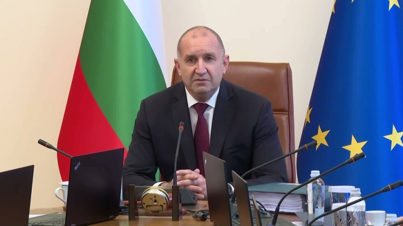 Правителството слага край на предоставяне на въоръжение от Българската армия