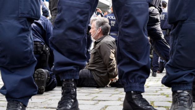 Във вчерашната демонстрация във Виена срещу мерките на правителството за