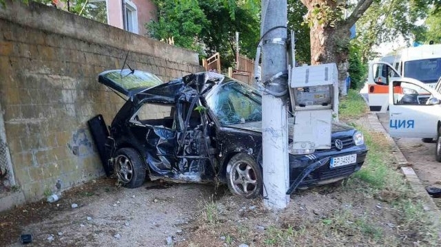 Неправоспособен предизвика катастрофа във Врачанско научи BulNews Пътният инцидент е