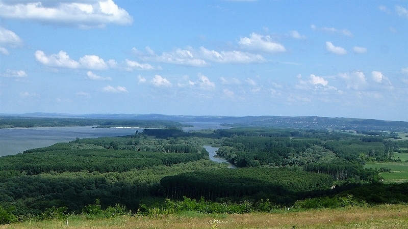 Приключенски и екотуризъм стават приоритет за Дунавския туристически район Това