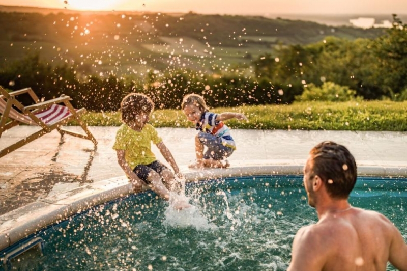 В петък преди обяд ще се развива купеста и купесто дъждовна