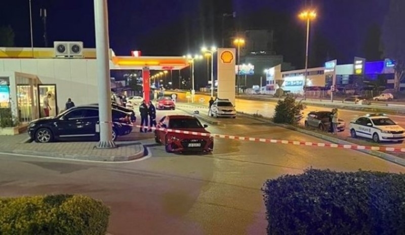 Заради снощната стрелба на Околовръстното шосе на София в столичния кв