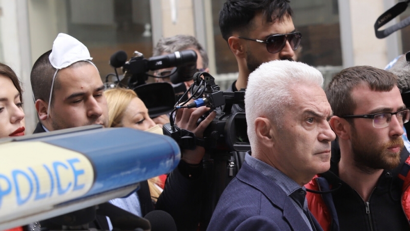 Общинският съветник в СОС Волен Сидеров е обявен за общодържавно