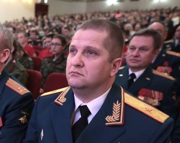 Заместник командирът на Южния военен окръг на Руската федерация генерал лейтенант Олег