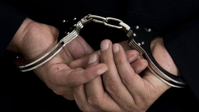 Софийската районна прокуратура задържа 39 годишен обвиняем заканил се с