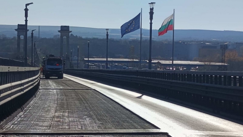 Подновяват ремонта на Дунав мост Русе в четвъртък Строително монтажните