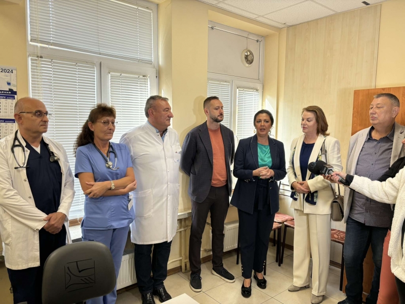 С мисъл за здравето и живота: Кардиологията в МБАЛ „Христо Ботев“ във Враца получи голямо дарение от Общината /снимки/