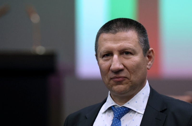 Установен е вече конкретен извършител на хакерската атака от вчера съобщи директорът