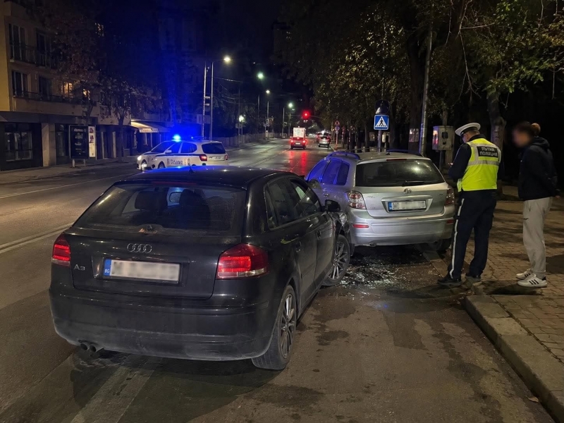 Пиян като талпа! Шофьор с над 2 промила размаза паркирана кола в Монтана