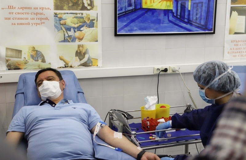 Кръвна плазма не достига за 50 болни с коронавирус Опашка