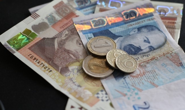 Средната заплата в България се е повишила с 13 4 на годишна