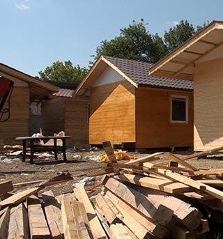 Мъж и жена са откраднали 700 кг въглища от приюта