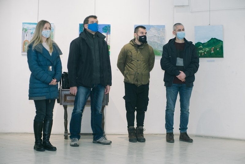 Изложба живопис по случай 50 години от създаването на Градска