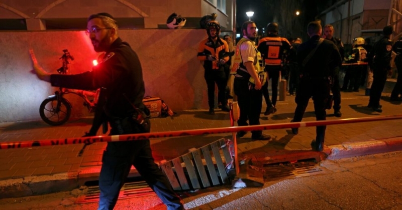 Заподозрян арабски нападател уби петима души в предградие на Тел