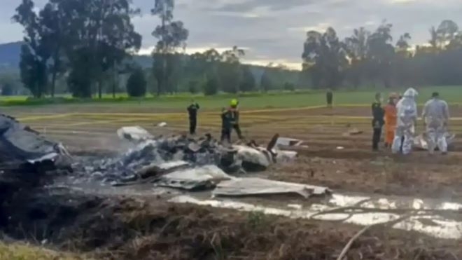 Шестима души сред които популярният колумбийски певец Йейсон Хименес загинаха