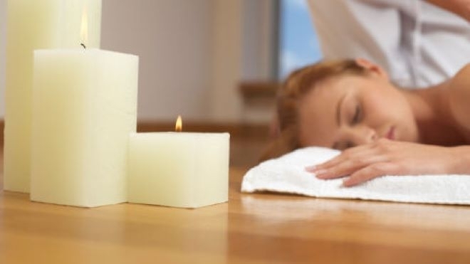 В Нидерландия масажист изнасилил пет клиенти след като ги примамил