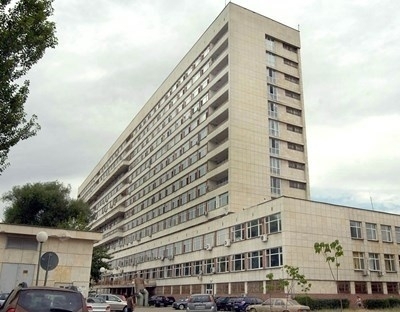 19 годишно момиче е с много тежки травми след като падна