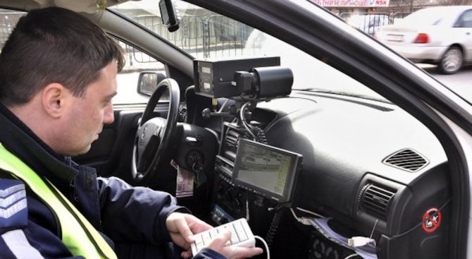 Фиш за над 1000 лева за шофьор заради превишена скорост информира