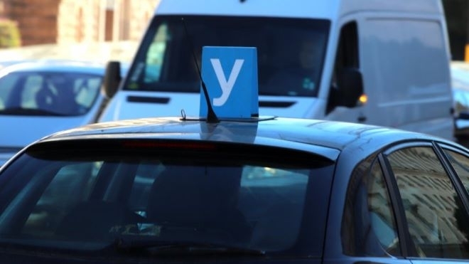 GPS вече следи маршрута по който се движат кандидат водачите по