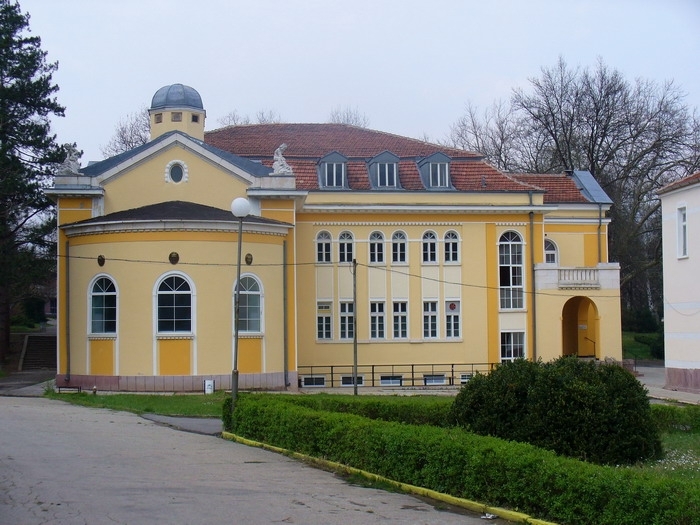 Новата минерална баня във Вършец открива активния туристически сезон Балнеолечебница Нова