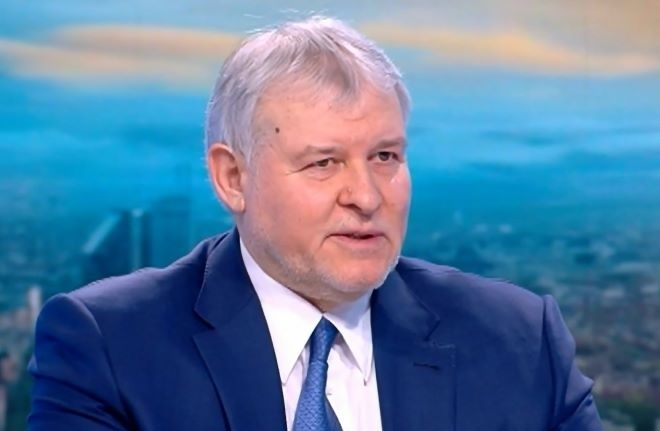 Румен Христов разкри откъде може да дойде най-голямата опасност за кабинета