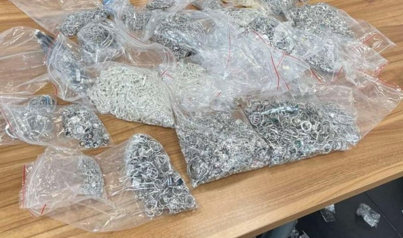 Иззеха контрабандни сребърни накити за 186 942 лв на Капитан