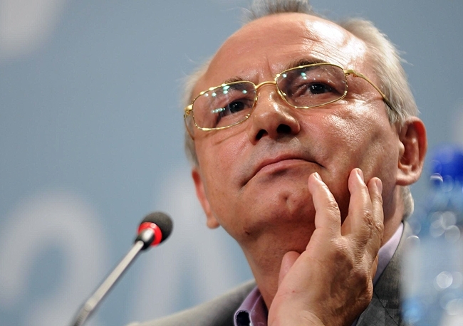 Централното оперативно бюро и парламентарната група на ДПС се събират