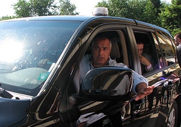 Премиерът Бойко Борисов се оказа с 10 неплатени акта на