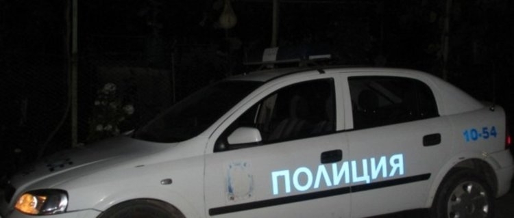 За телесна повреда на полицай е задържан 27 годишен хасковлия Снощи