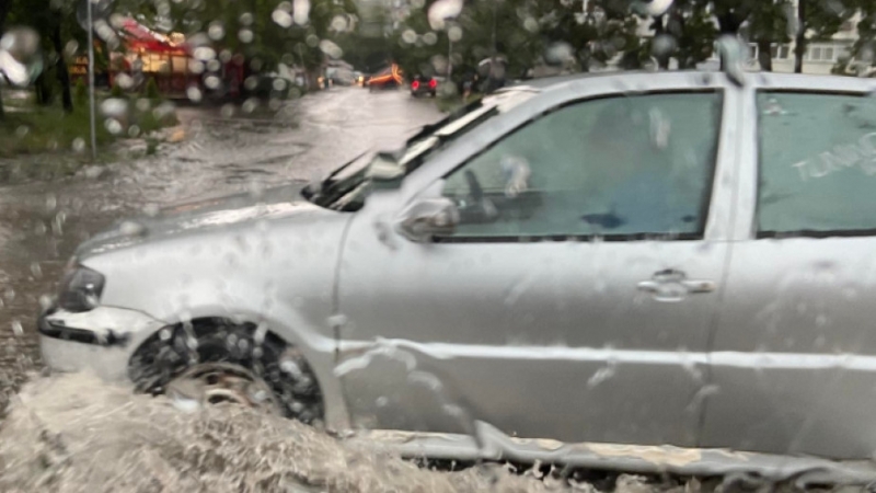 Рекорден валеж за страната отчитат метеоролозите за района на монтанското