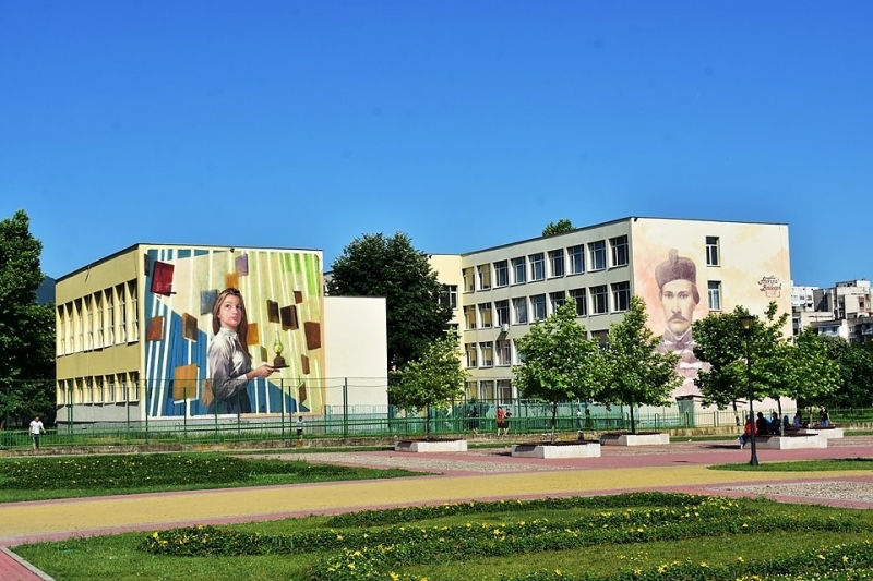 Във Враца има недоволство след решение на едно от училищата