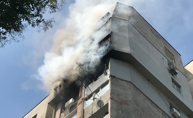 Апартамент на 11 ия етаж на блок в Стара Загора изгоря