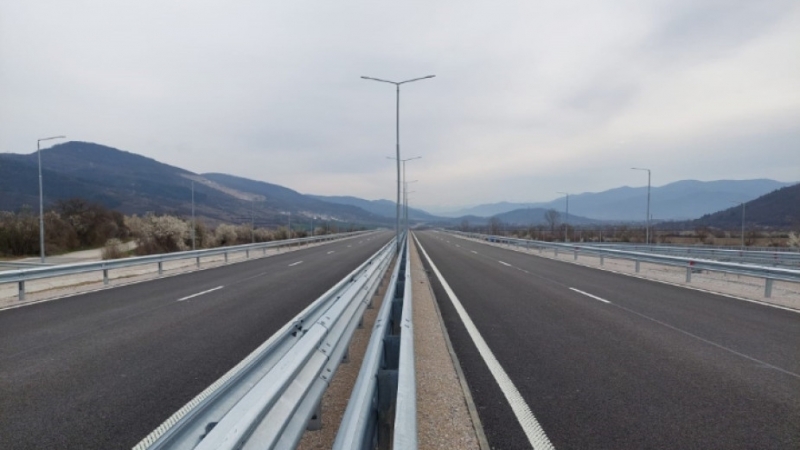 Утре 13 април от 14 30 часа ще бъде пусната за