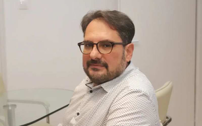 Политолог: Сглобката ще издържи въпреки ниския рейтинг, хората не искат да ходят на избори