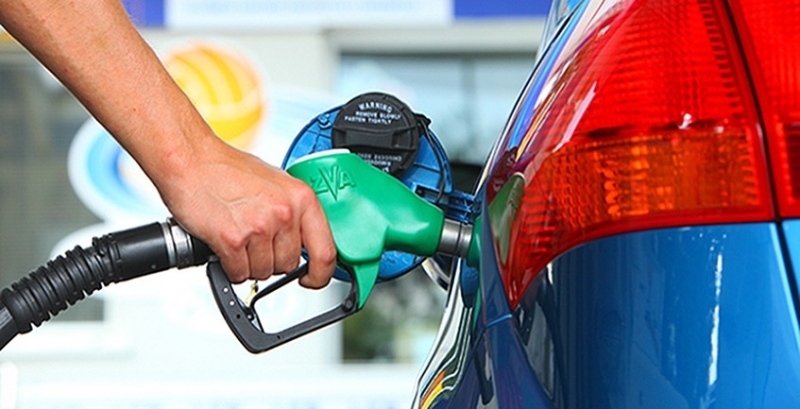 Цената на горивата трета поредна седмица вървят нагоре и най масовият