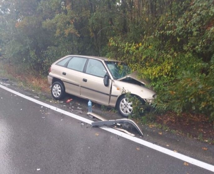 Един човек е загинал и 17 са ранени в 14