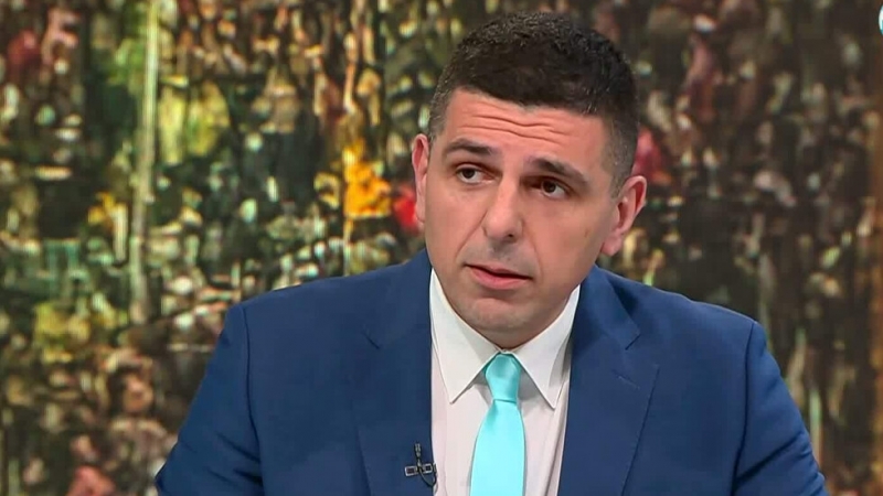 Преди време Борисов каза че сам е паднал от власт