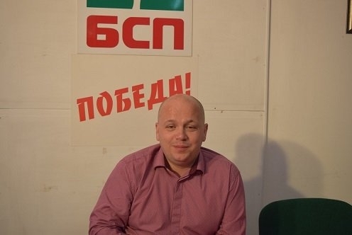 „Червеният котак“ Сашо Симов замяука на заден ход: Ни-ко-га не съм казвал, че Станишев няма да намери място в листите на БСП