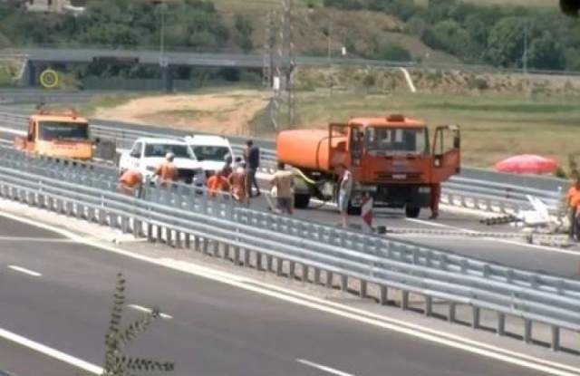 Пускат движението по най новата отсечка на магистрала Струма в посока