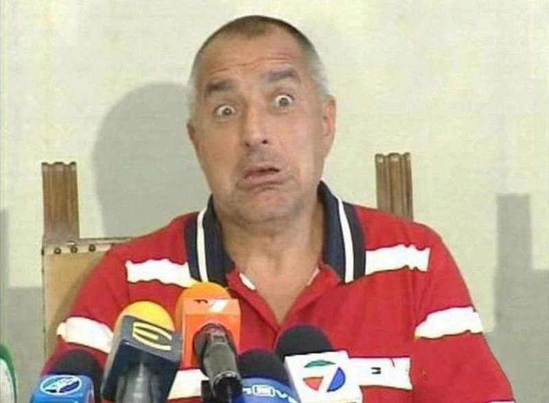 Днес Борисов отвърна на удара И тук се дистанцирам от